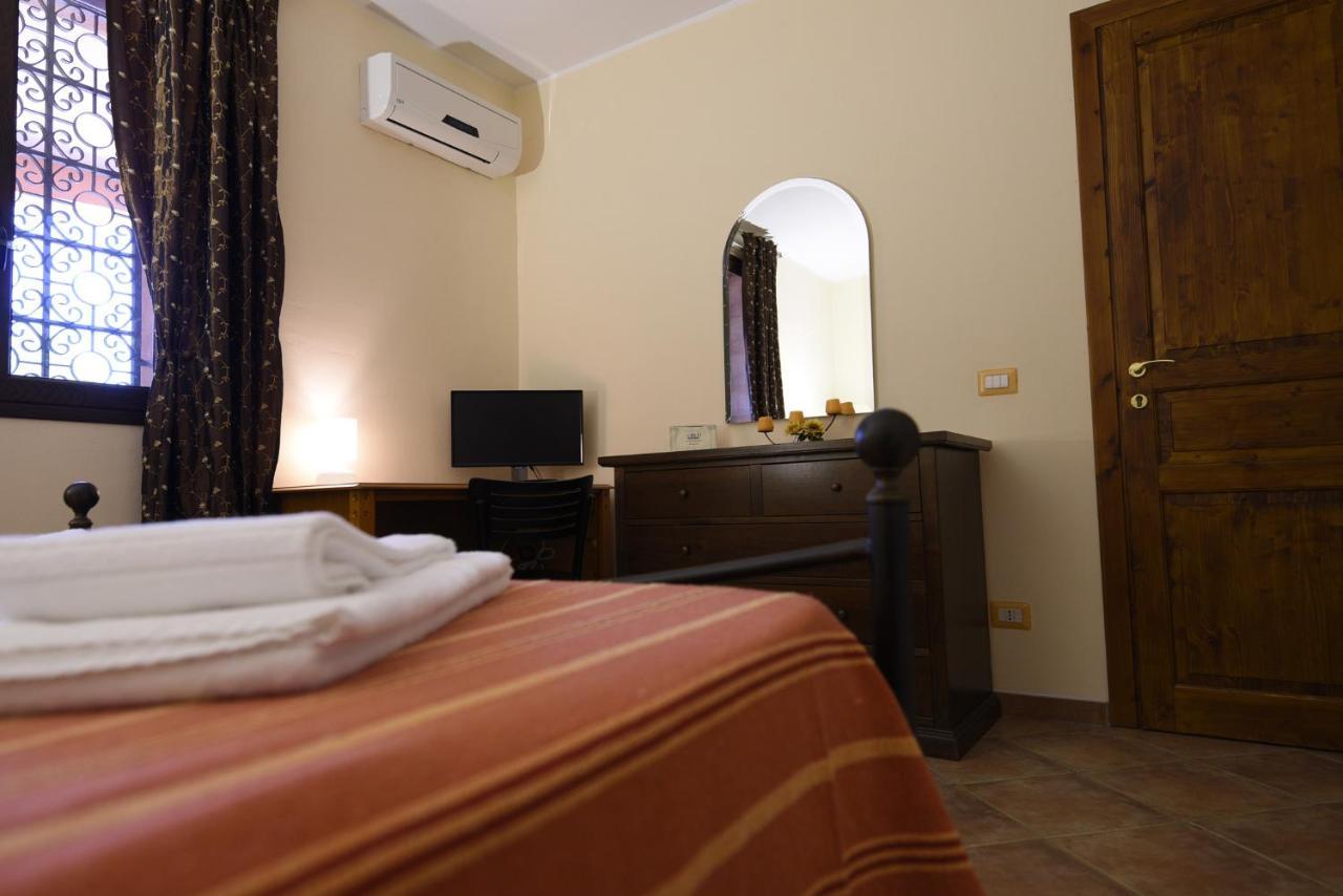 La Casa Dei Sogni Bed & Breakfast Syracuse Bagian luar foto