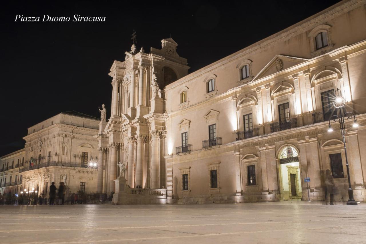 La Casa Dei Sogni Bed & Breakfast Syracuse Bagian luar foto